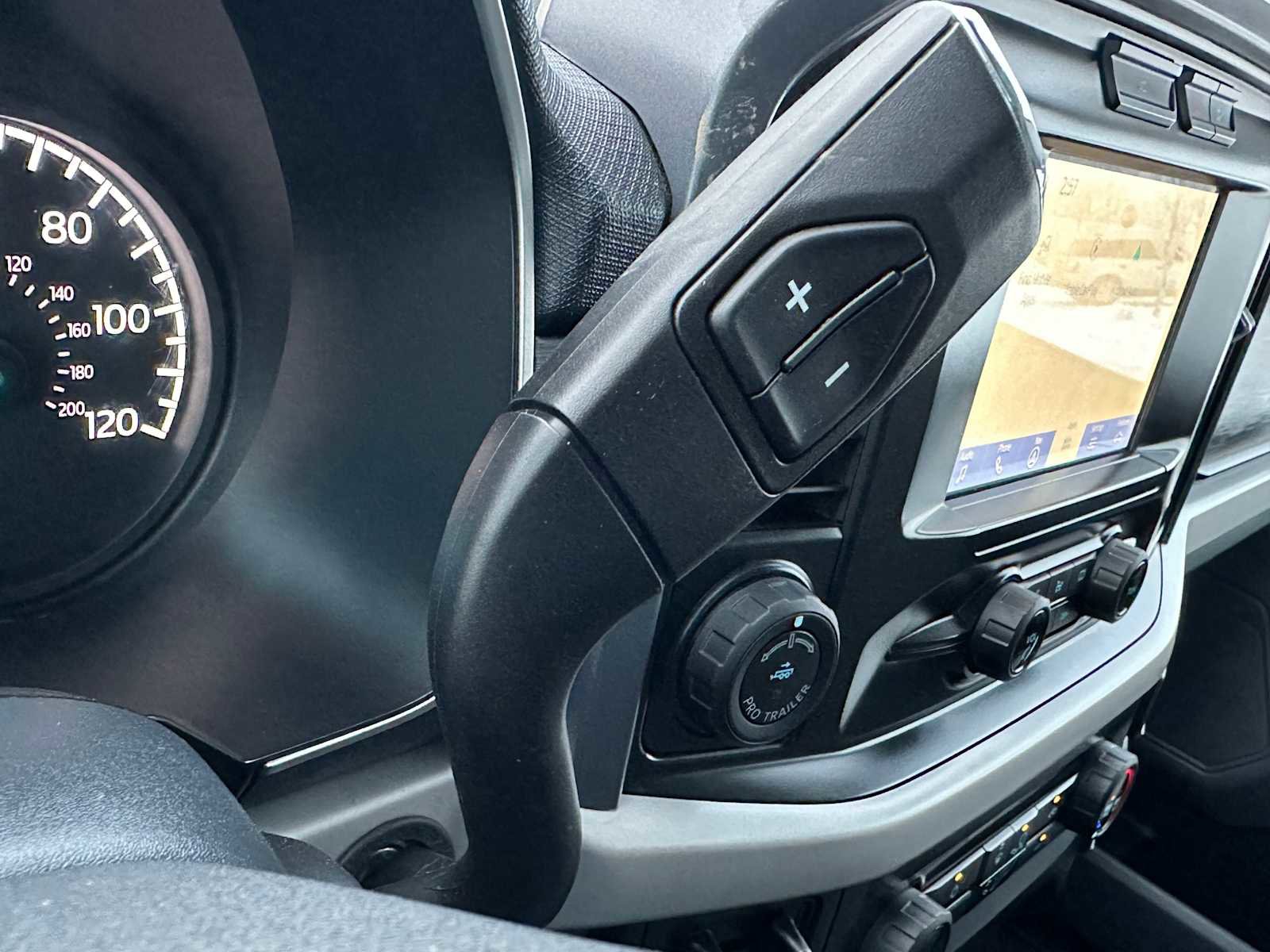 Used 2023 Ford F150 XLT w/ Trailer Tow Package image 35