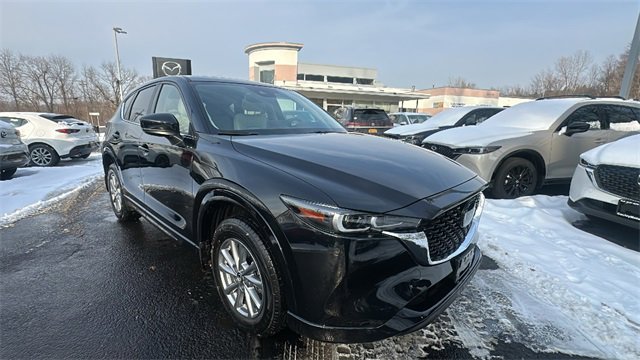 Certified 2025 MAZDA CX-5 AWD 2.5 S w/ Preferred Package image 4
