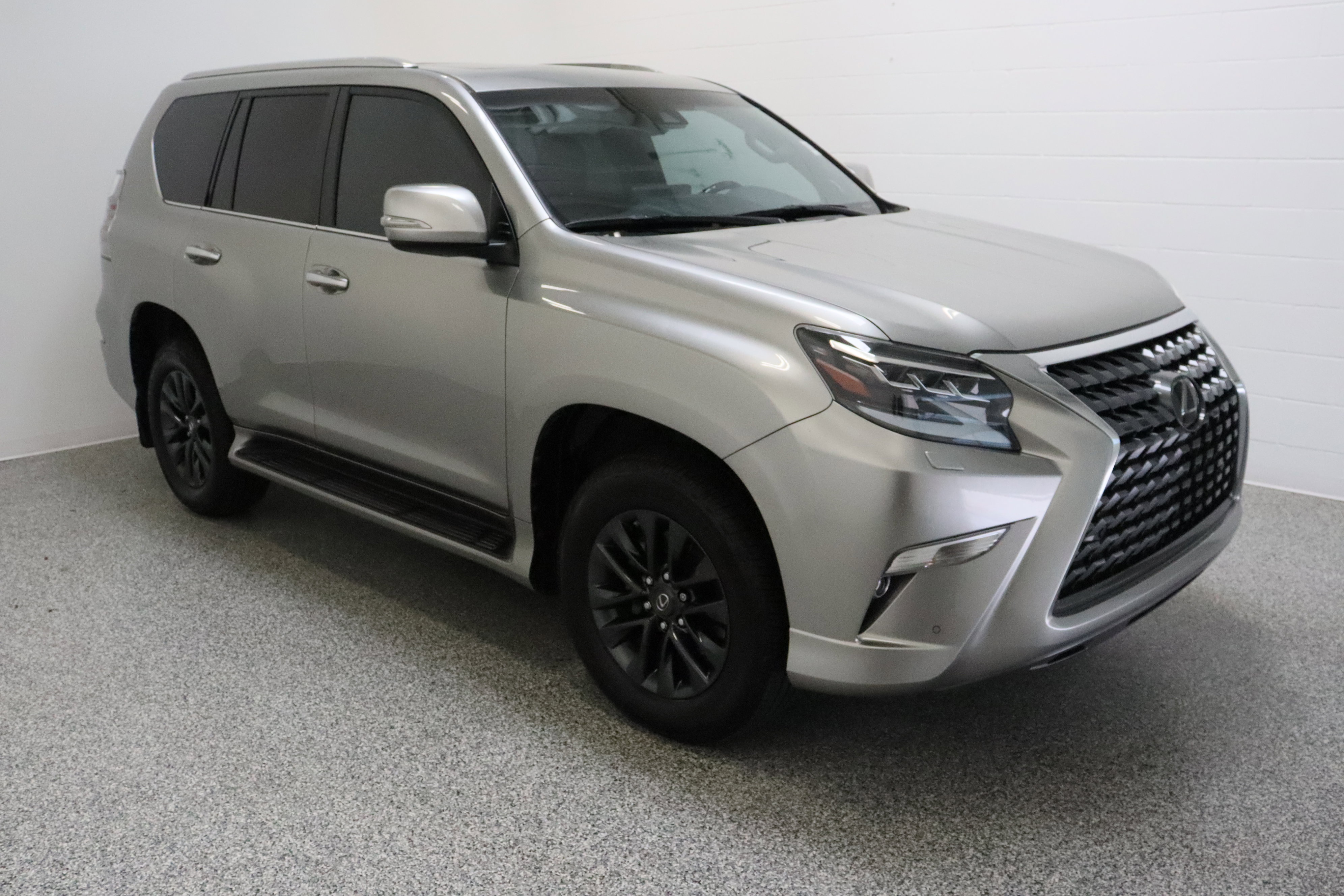 Used 2023 Lexus GX 460 Premium w/ Premium Plus Package image 4