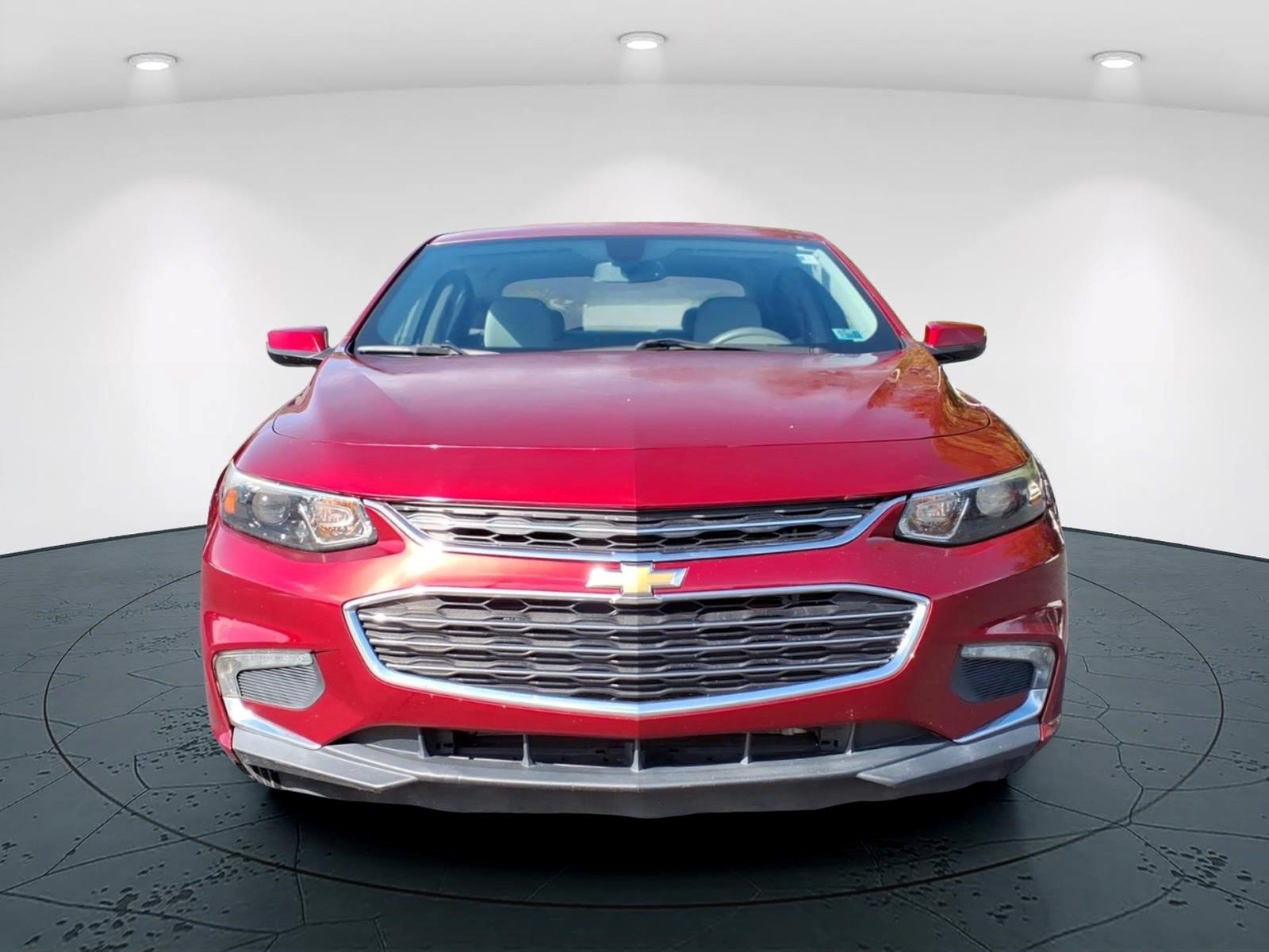 Used 2017 Chevrolet Malibu LT FWD image 8