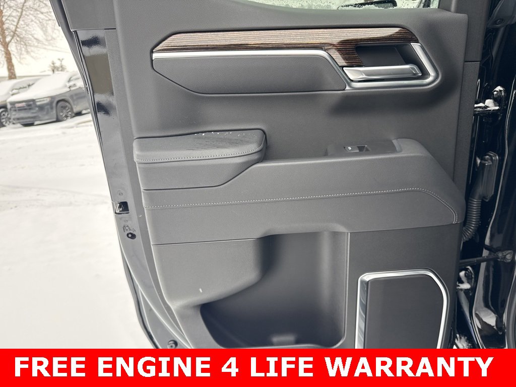 Used 2025 GMC Sierra 1500 Elevation image 18