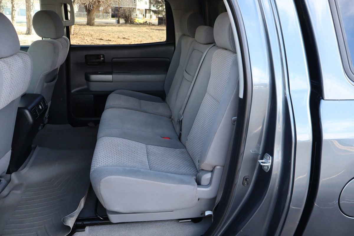 Used 2010 Toyota Tundra 4x4 CrewMax image 20