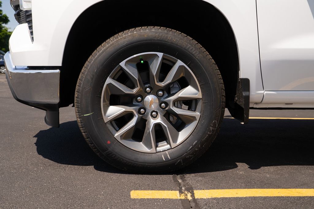 New 2025 Chevrolet Silverado 1500 LT image 8