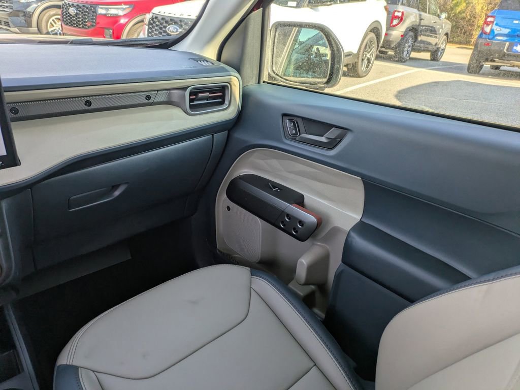 New 2026 Ford Maverick Lariat w/ 4K Tow Package image 16