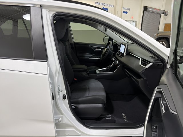 Used 2024 Toyota RAV4 XLE w/ Convenience Package FWD image 36