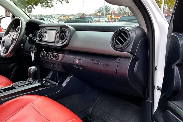 Used 2018 Toyota Tacoma SR5 image 22