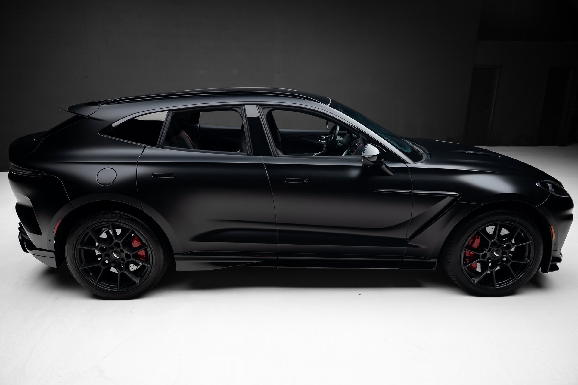 Used 2023 Aston Martin DBX 707 AWD/4WD image 34