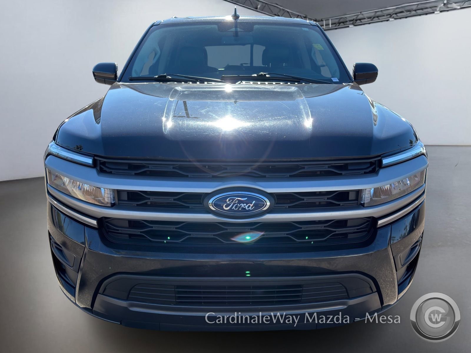 Used 2024 Ford Expedition XLT image 9