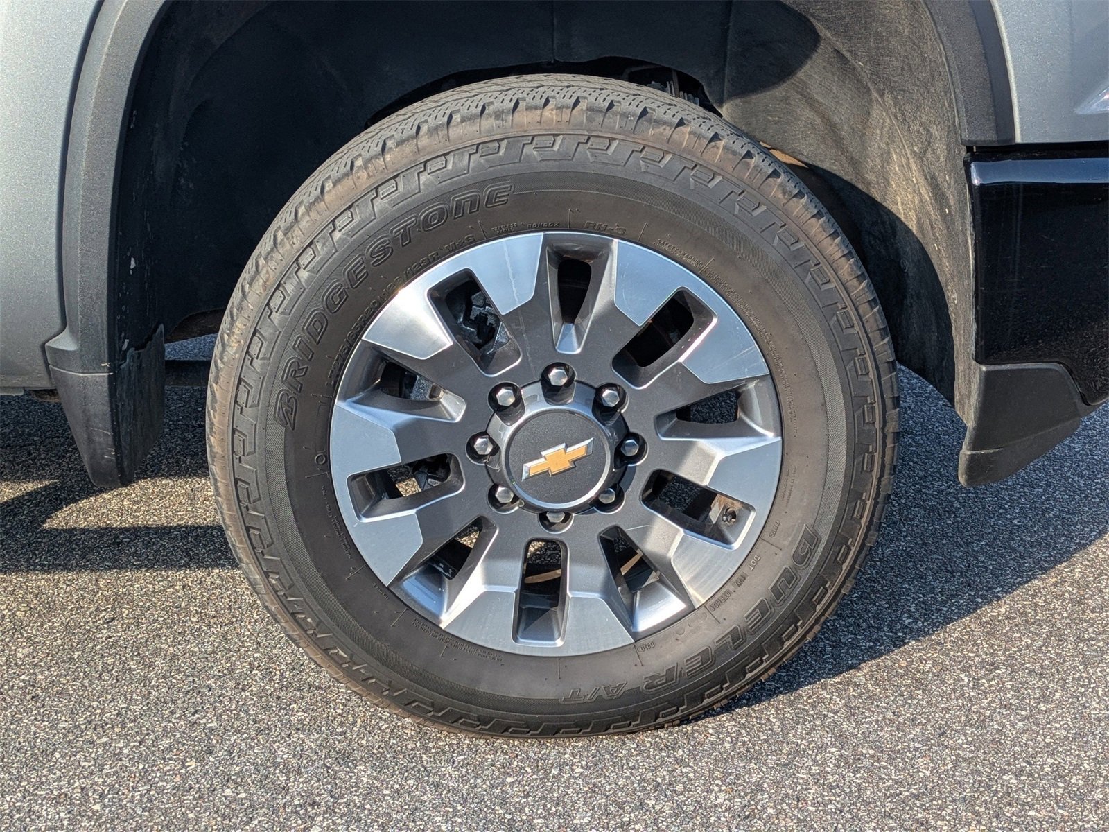 Used 2024 Chevrolet Silverado 2500 Custom w/ Custom Value Package image 12