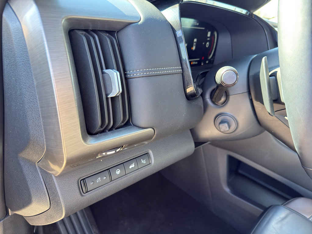 Certified 2024 Nissan Pathfinder Platinum w/ Cargo Package image 14