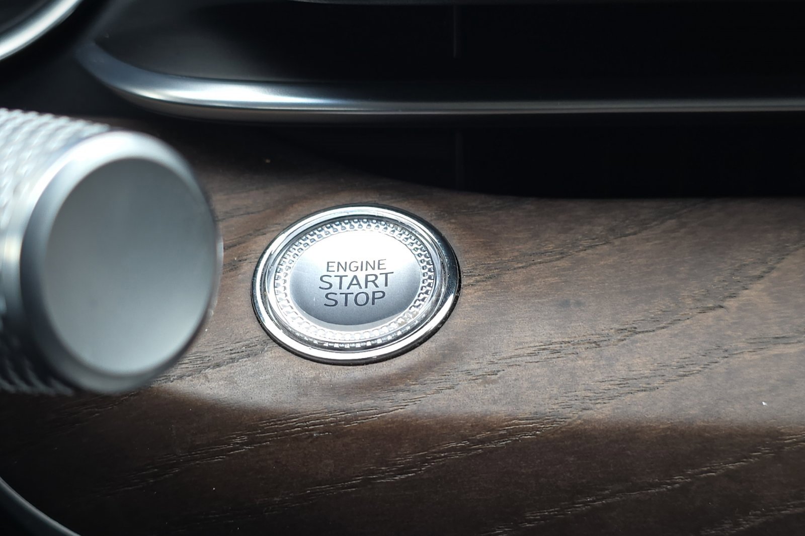 Used 2021 Genesis G80 2.5T w/ Advanced Package image 24