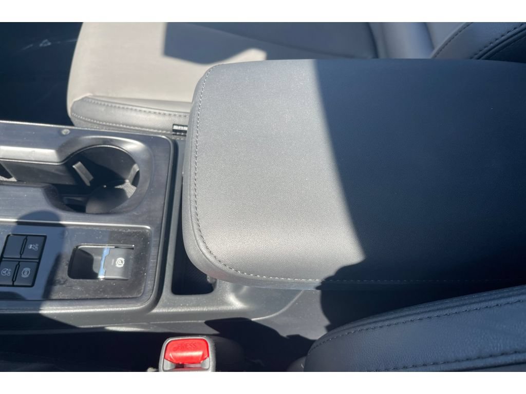 Certified 2026 Subaru Outback Premium AWD/4WD image 29