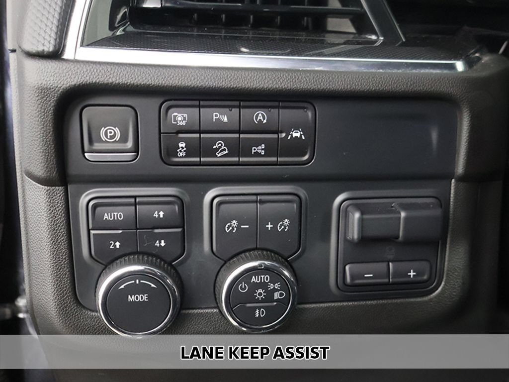 Used 2025 Chevrolet Tahoe RST w/ Comfort Package AWD/4WD image 7