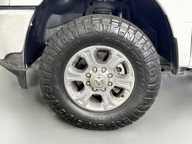 Used 2024 RAM 2500 Big Horn w/ Protection Group AWD/4WD image 37