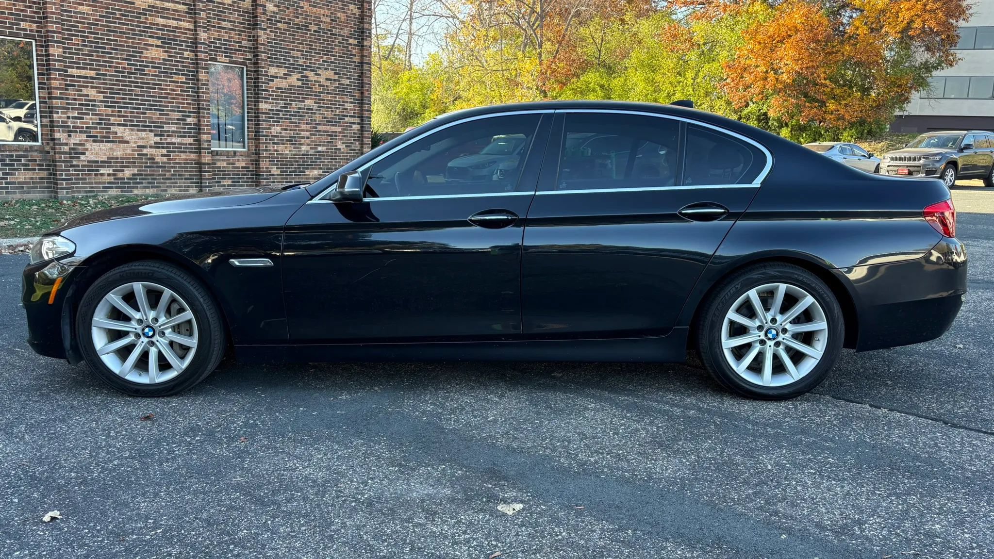 Used 2014 BMW 535i Sedan RWD image 5