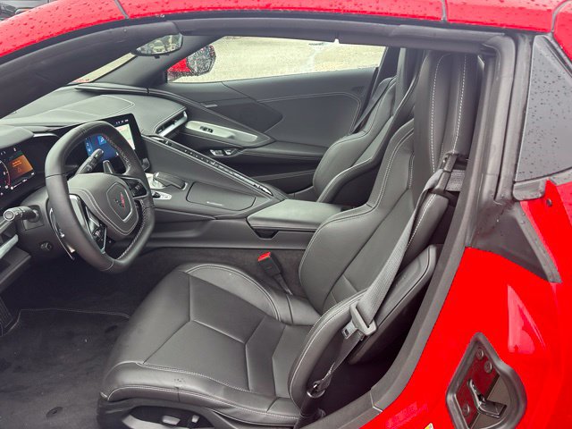 Used 2025 Chevrolet Corvette Stingray Convertible w/ 1LT RWD image 9