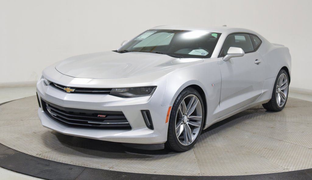 Used 2017 Chevrolet Camaro LT w/ RS Package image 6