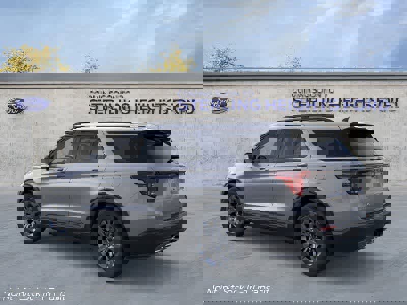 New 2026 Ford Explorer Active w/ Active Comfort Package image 4