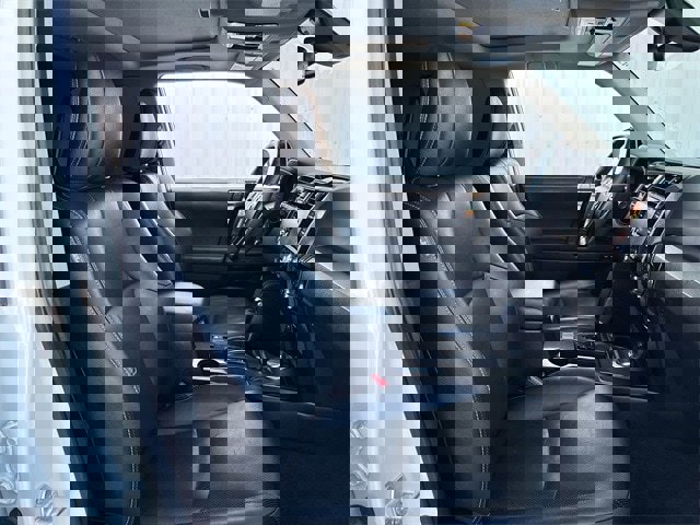 Used 2020 Toyota 4Runner Limited image 30