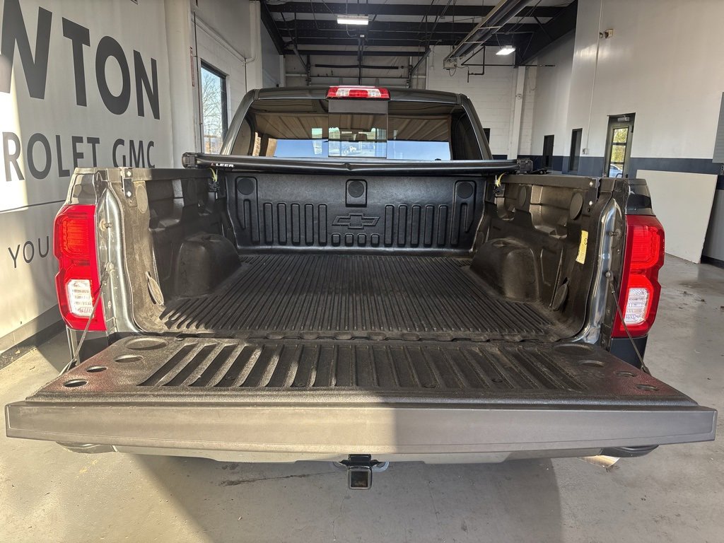 Used 2018 Chevrolet Silverado 1500 LTZ image 33