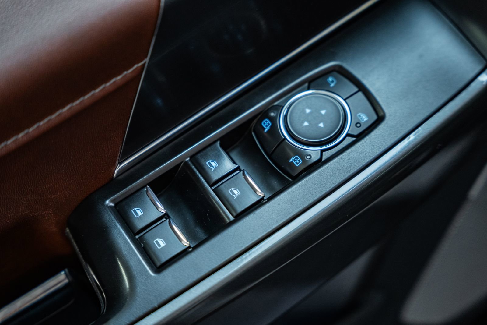 Used 2023 Ford F150 Lariat w/ Equipment Group 502A High image 48