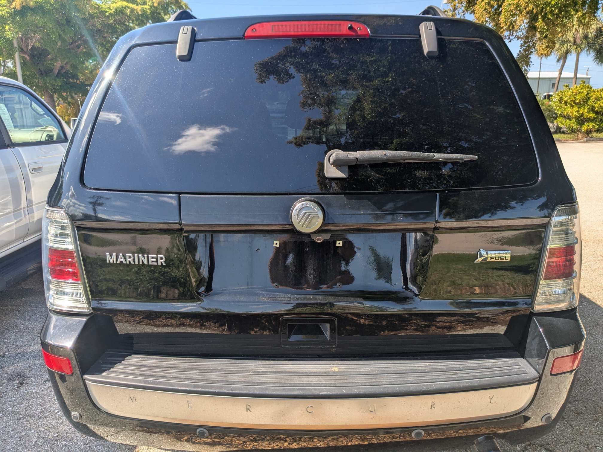 Used 2010 Mercury Mariner Premier FWD image 5
