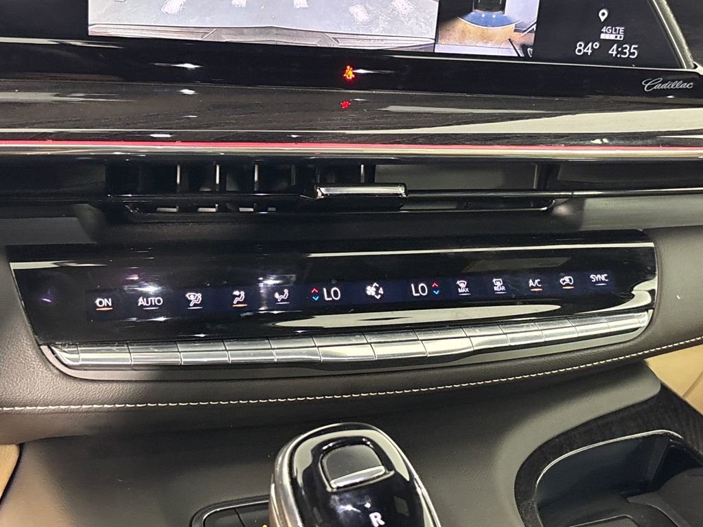 Used 2023 Cadillac Escalade ESV Premium Luxury image 22