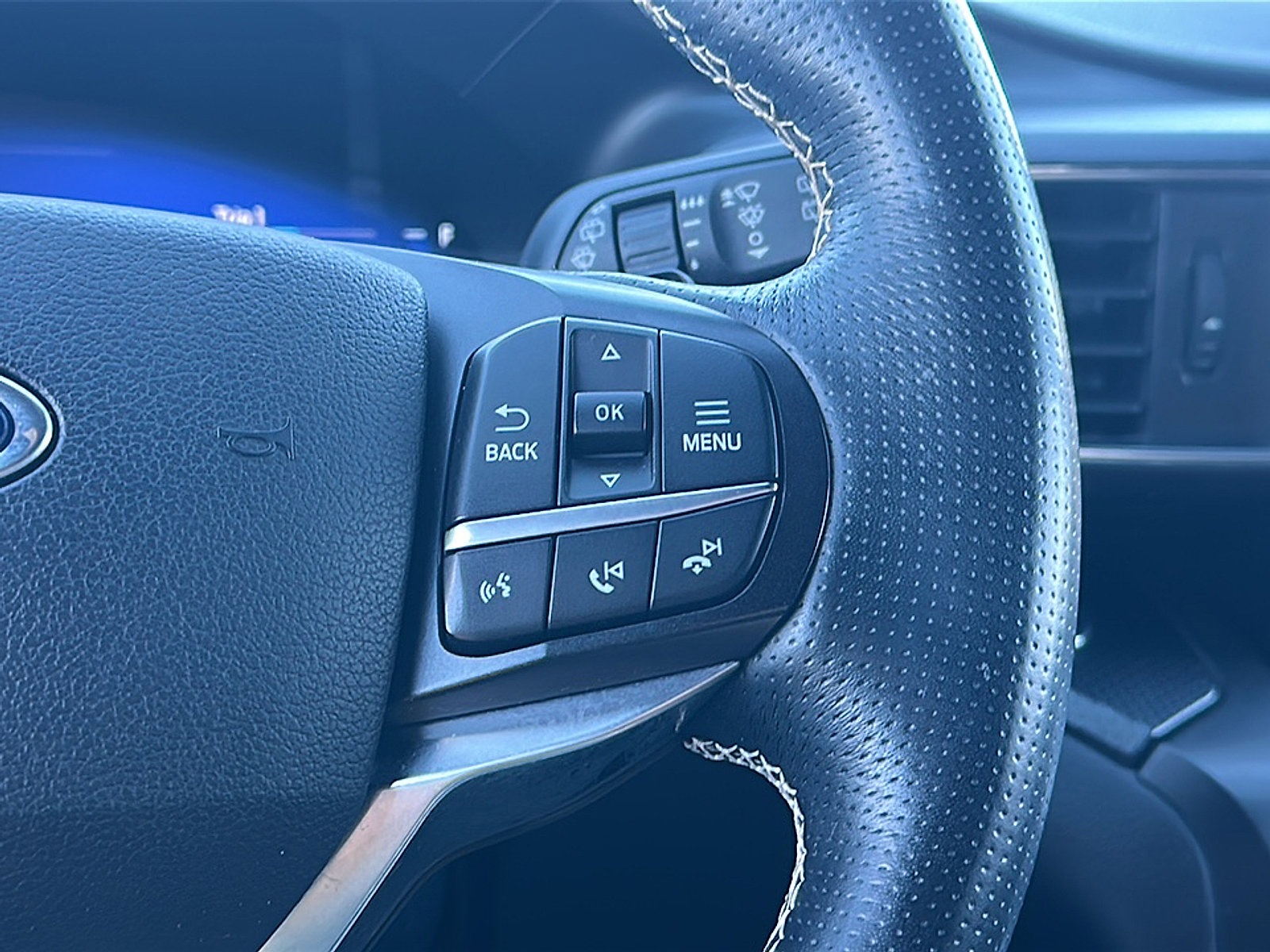 Used 2020 Ford Explorer ST w/ Premium Technology Package image 29