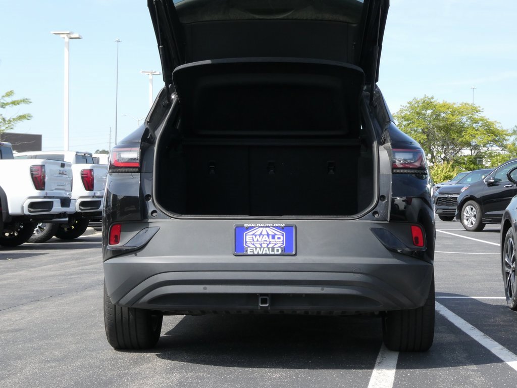 Used 2022 Volkswagen ID.4 Pro image 19