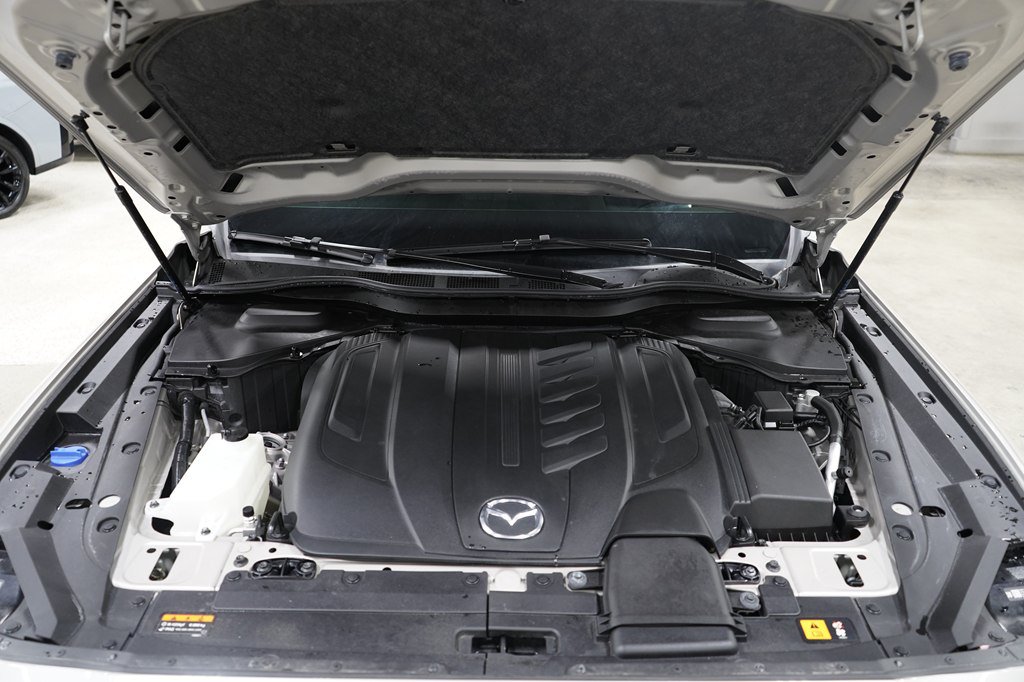 Used 2024 MAZDA CX-90 3.3 Turbo w/ Preferred Plus AWD/4WD image 29