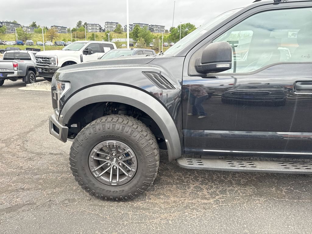 Certified 2020 Ford F150 Raptor w/ Equipment Group 801A Mid AWD/4WD image 34