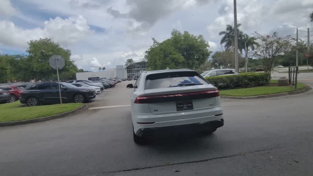 New 2027 Audi Q8 Premium AWD/4WD image 7