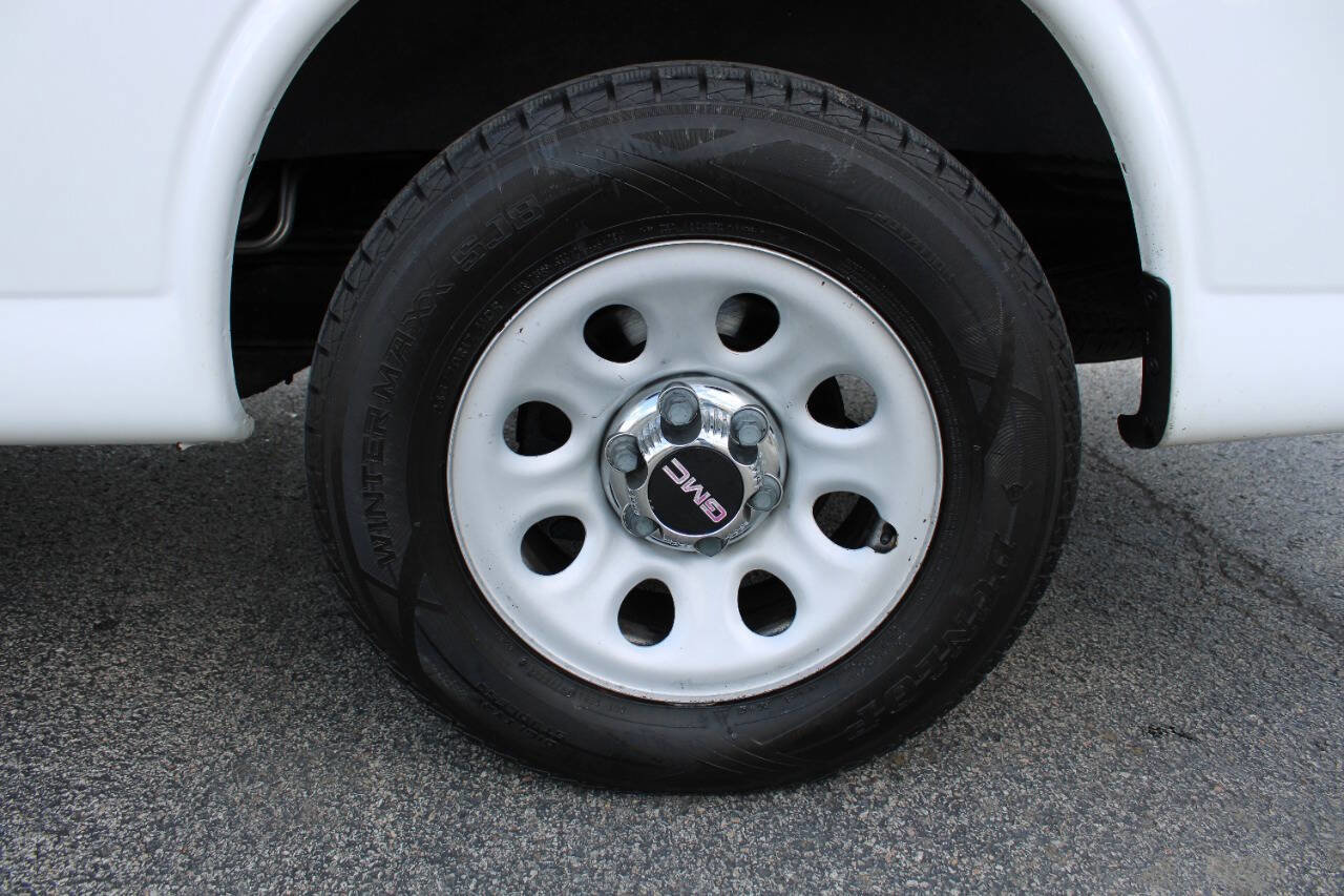 Used 2014 GMC Savana 1500 LT w/ LT Preferred Equipment Group RWD image 13
