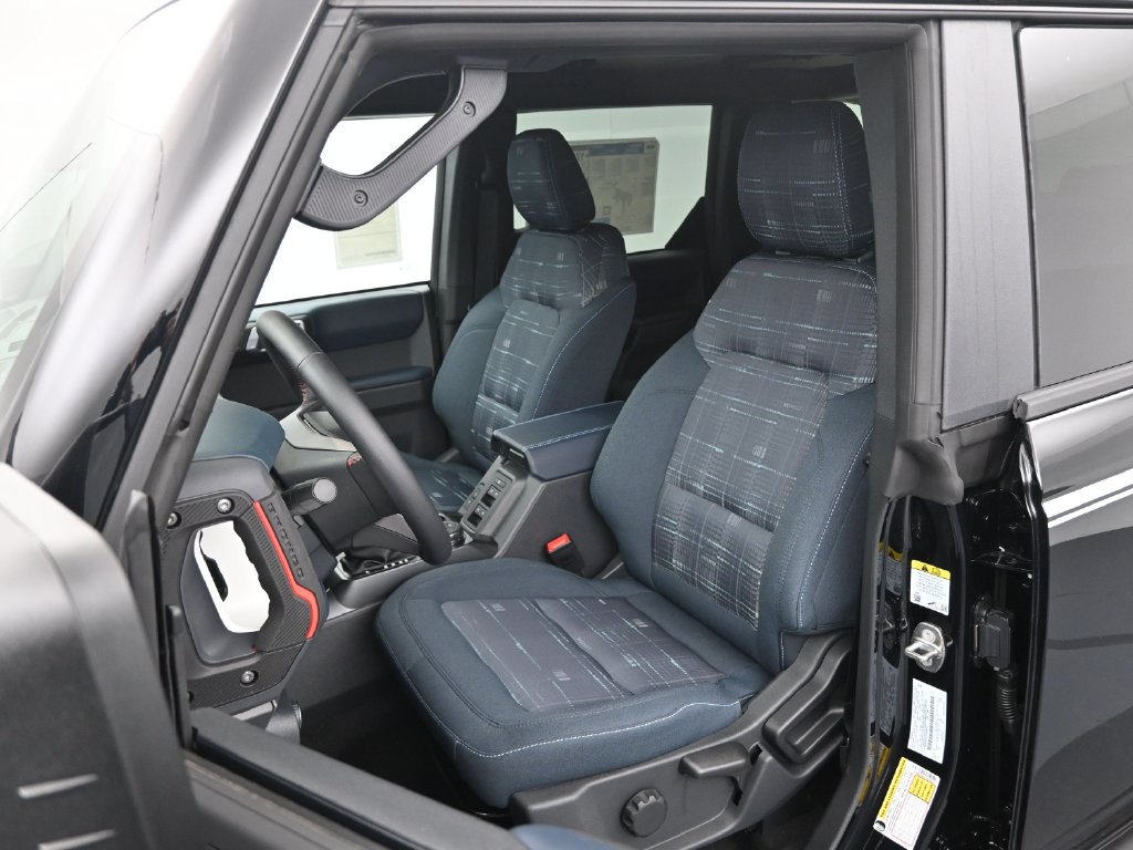 New 2026 Ford Bronco Heritage Edition AWD/4WD image 8
