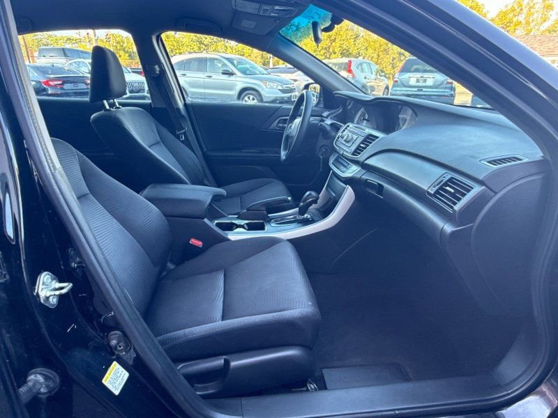 Used 2015 Honda Accord LX image 16