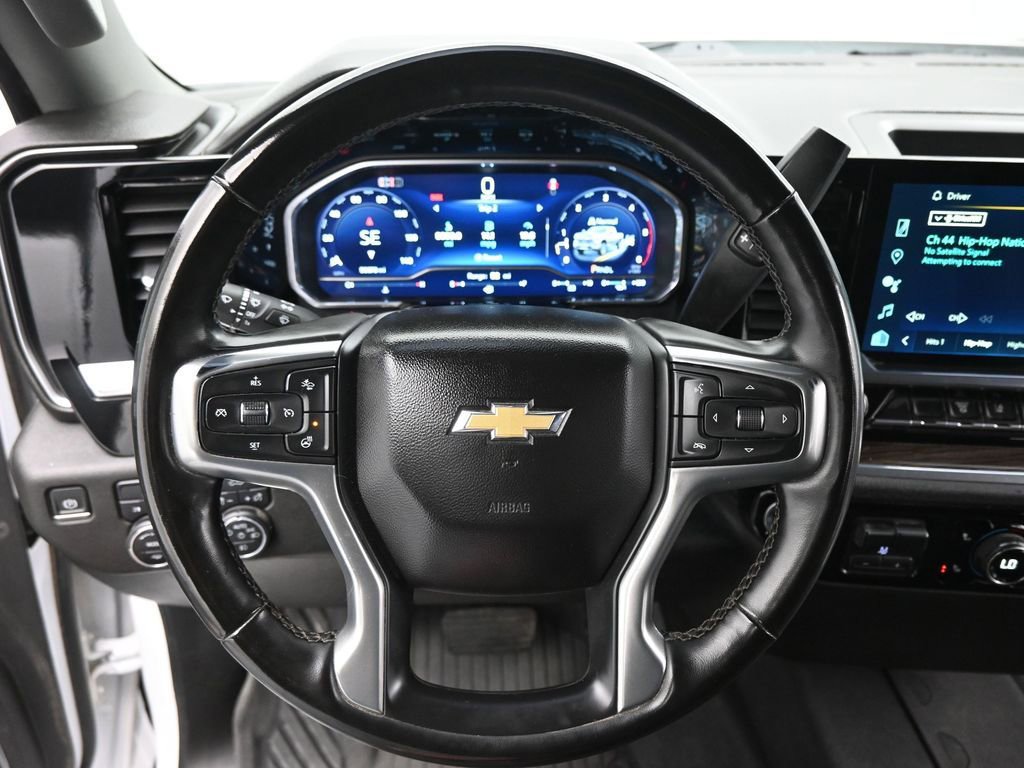 Used 2024 Chevrolet Silverado 2500 LT image 12