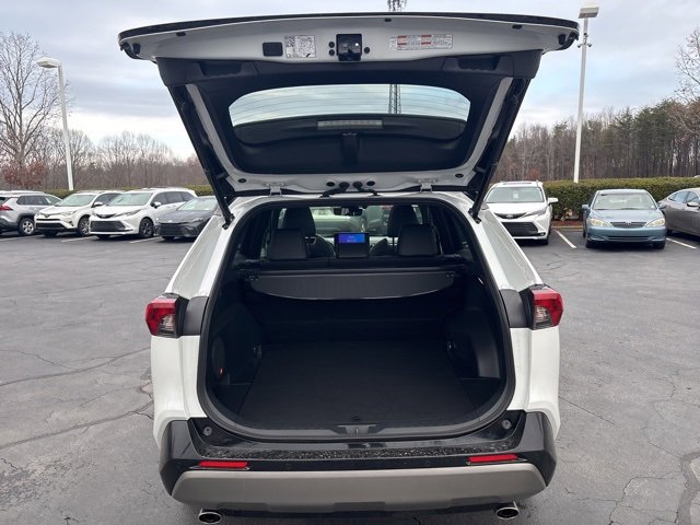 Used 2023 Toyota RAV4 XSE image 7