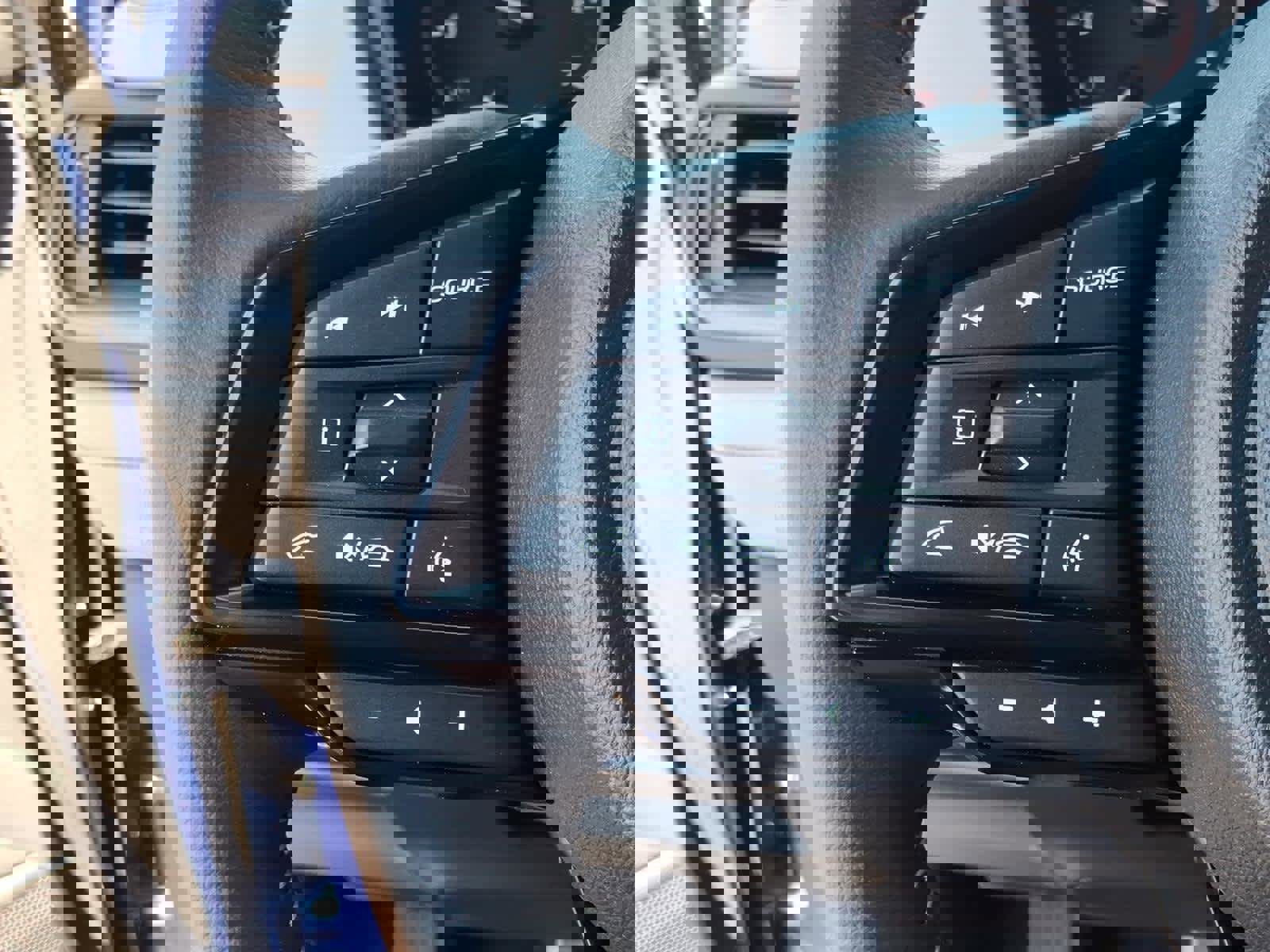 Certified 2026 Subaru Forester Premium image 38