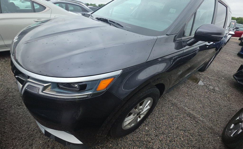Used 2024 Kia Carnival LX