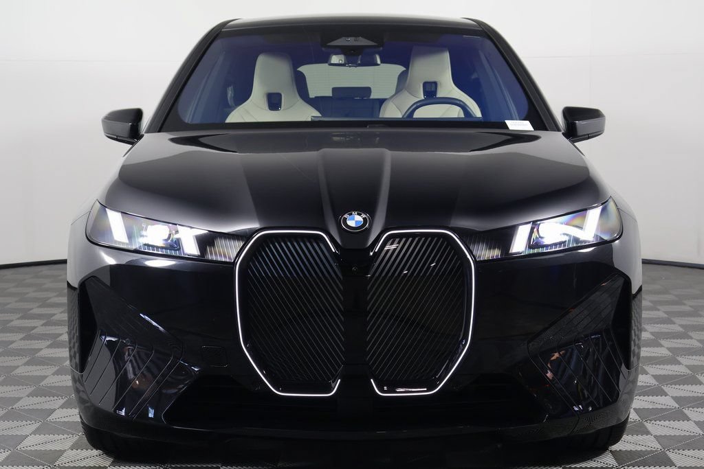 Certified 2026 BMW iX xDrive45 w/ Premium Package AWD/4WD image 2