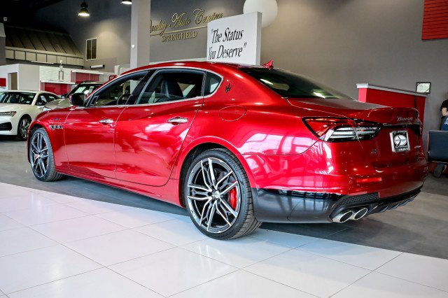 Used 2024 Maserati Quattroporte Modena Ultima Q4 AWD/4WD image 5