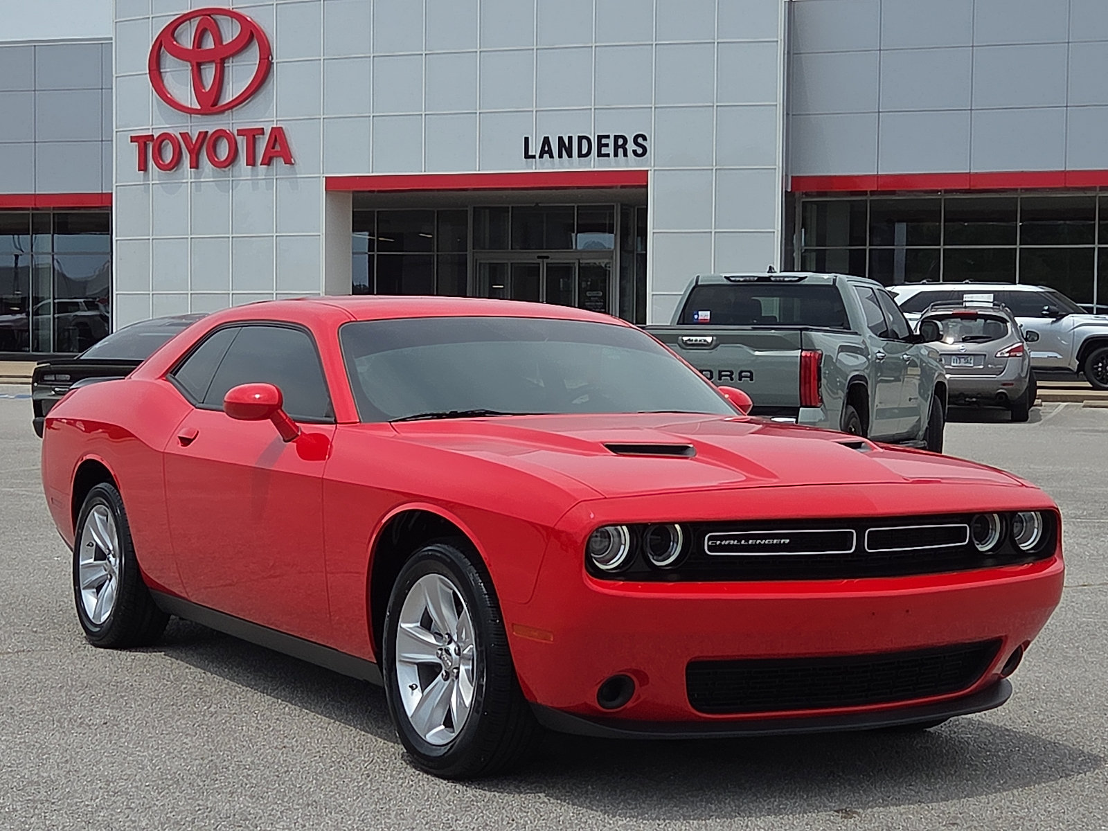 Used 2023 Dodge Challenger SXT