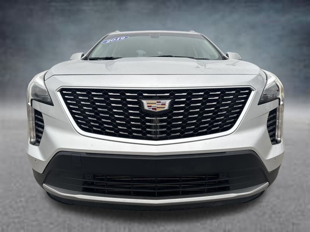 Used 2019 Cadillac XT4 Premium Luxury w/ Cold Weather Package image 13