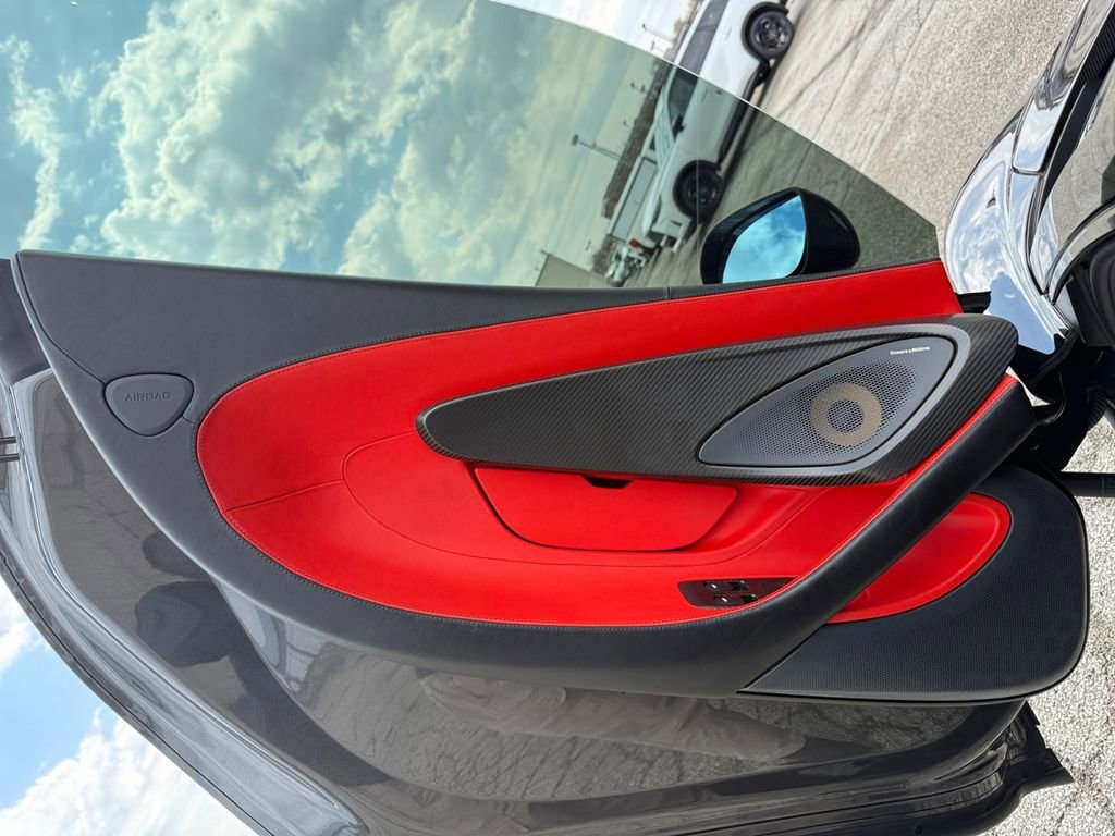 Used 2019 McLaren 600LT image 42
