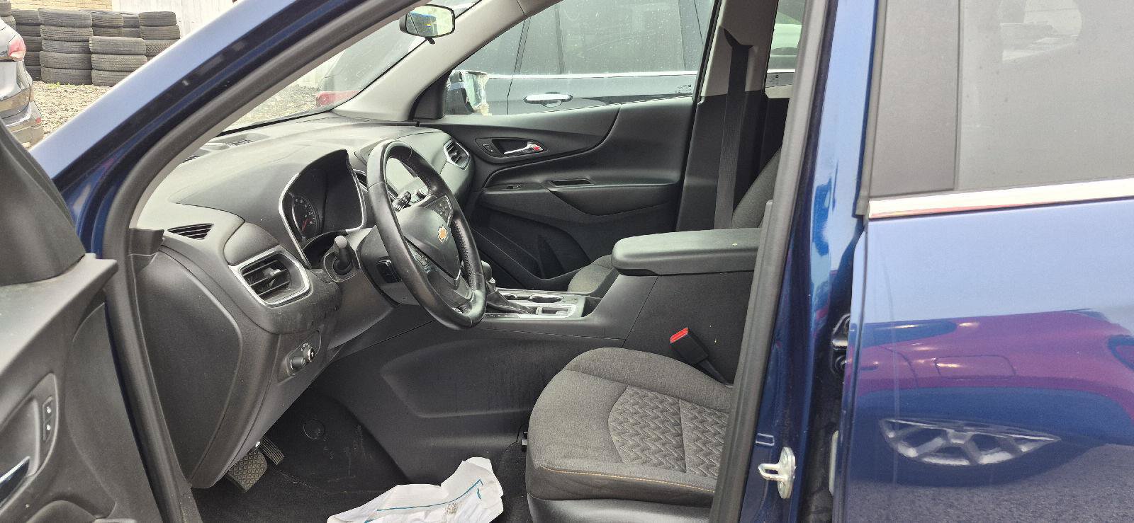 Used 2022 Chevrolet Equinox LT AWD/4WD image 4