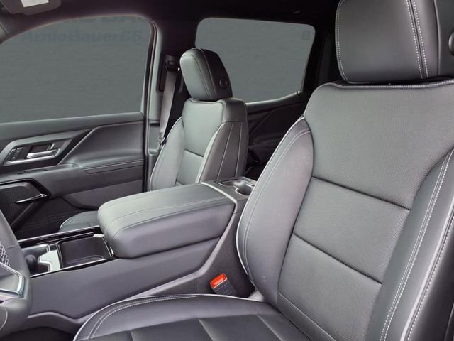 New 2025 Chevrolet Silverado EV LT image 8