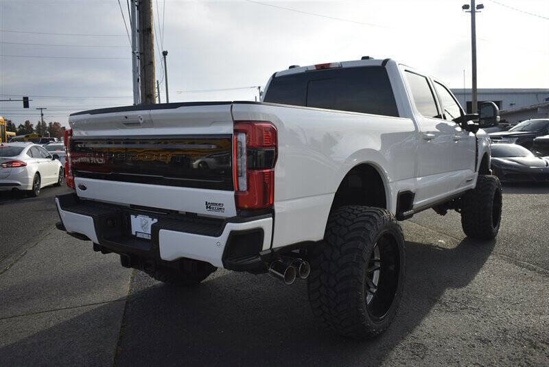 Used 2025 Ford F350 Platinum w/ FX4 Off-Road Package image 5