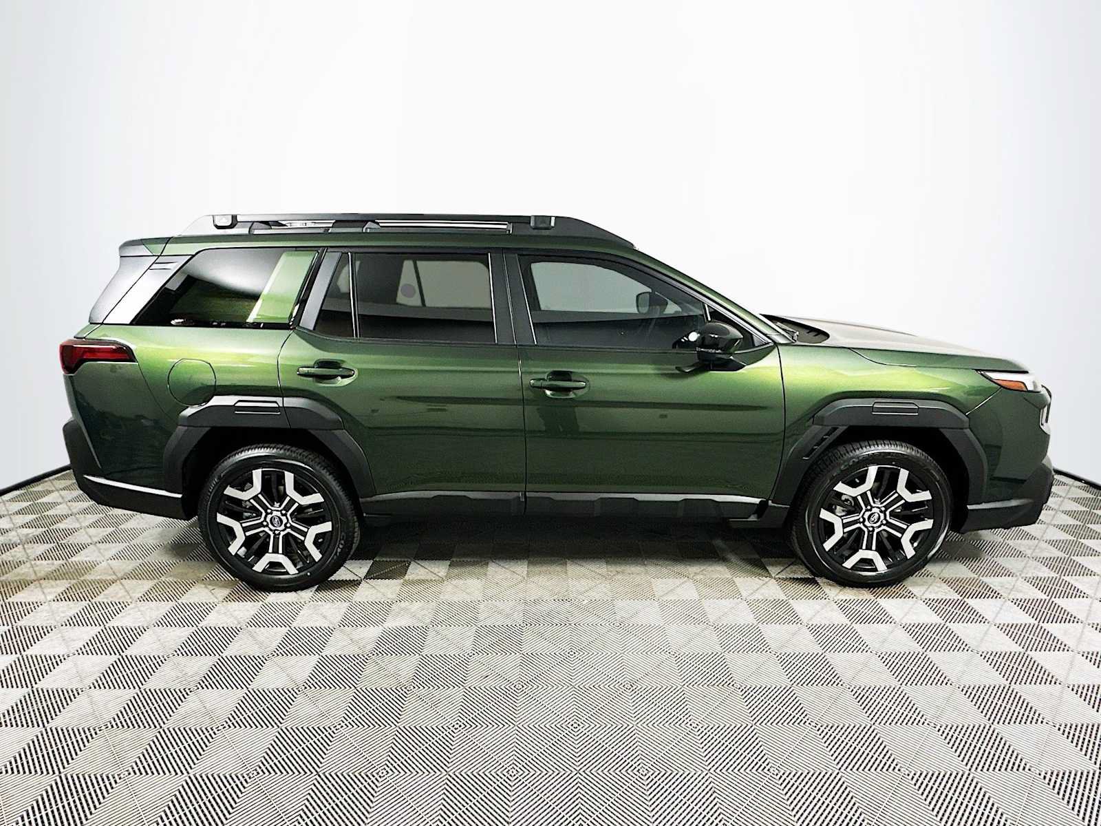 New 2026 Subaru Outback Touring XT AWD/4WD image 8