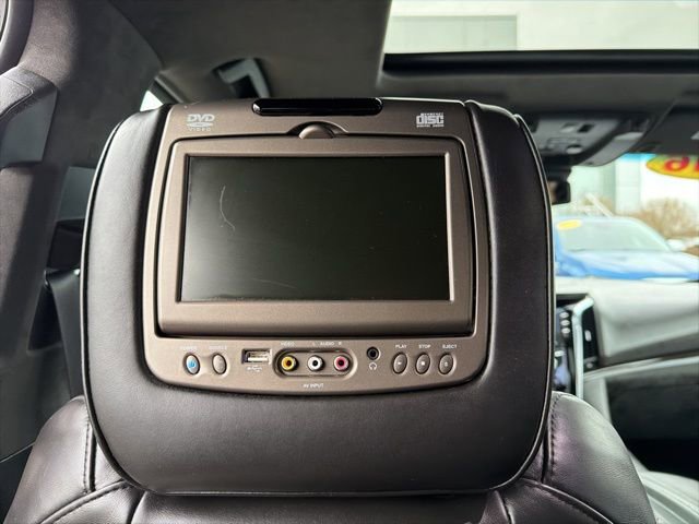 Used 2016 Cadillac Escalade Platinum image 23