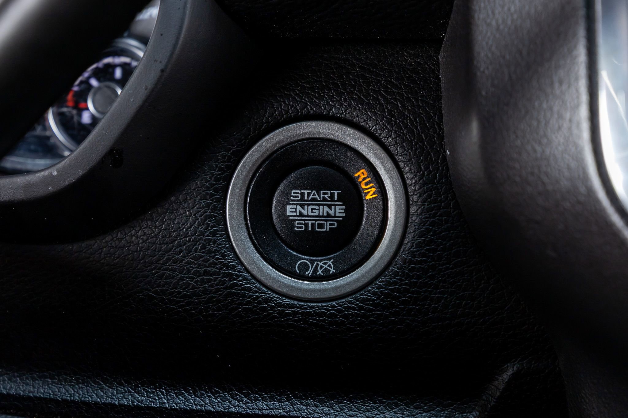 Used 2023 RAM 3500 Laramie AWD/4WD image 22